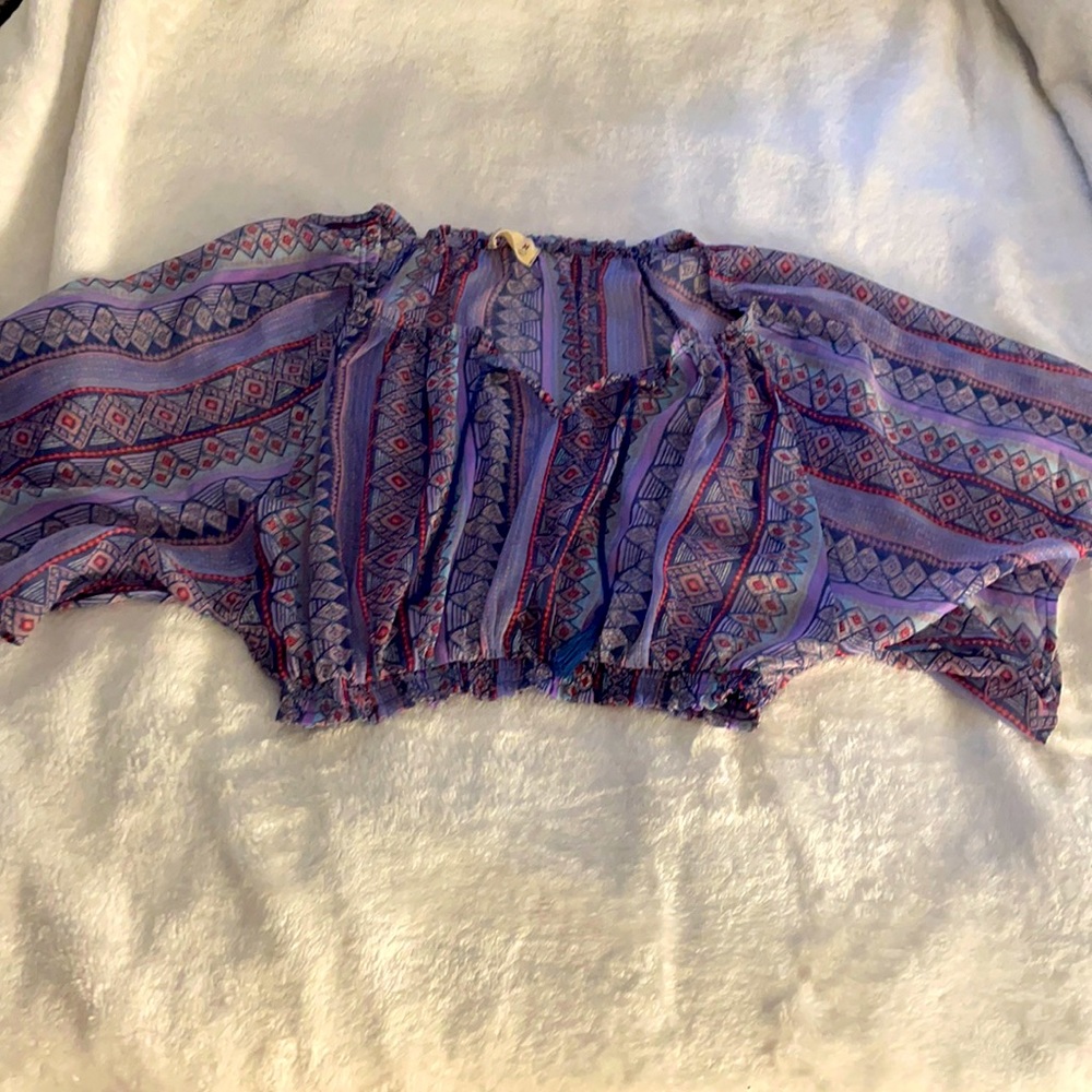 Medium Hollister crop top
